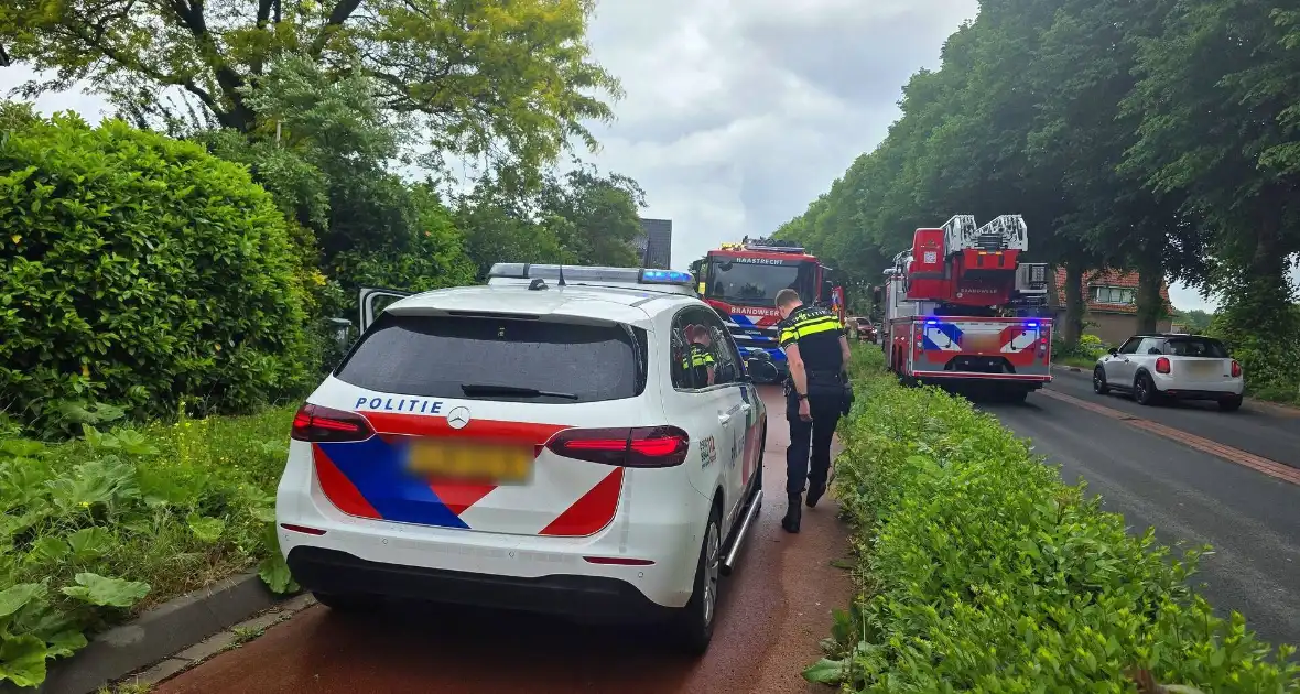 Brandweer voert reddingsactie uit - Foto 5