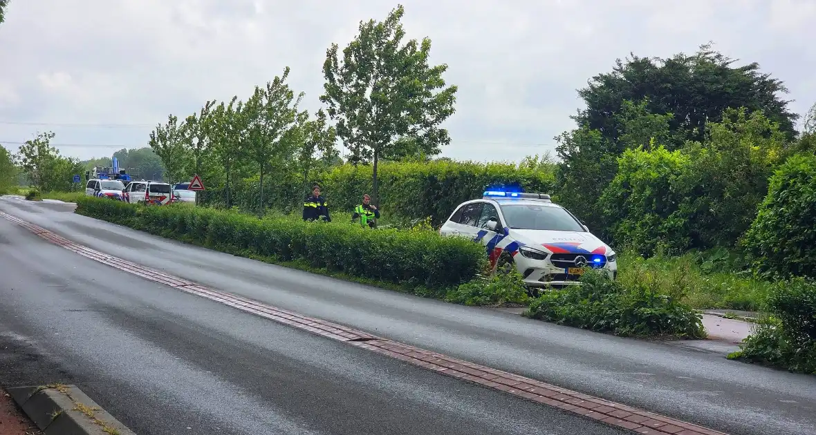 Brandweer voert reddingsactie uit - Foto 6