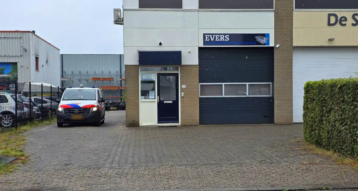 Verhoogde beveiliging na politie-inval - Foto 5