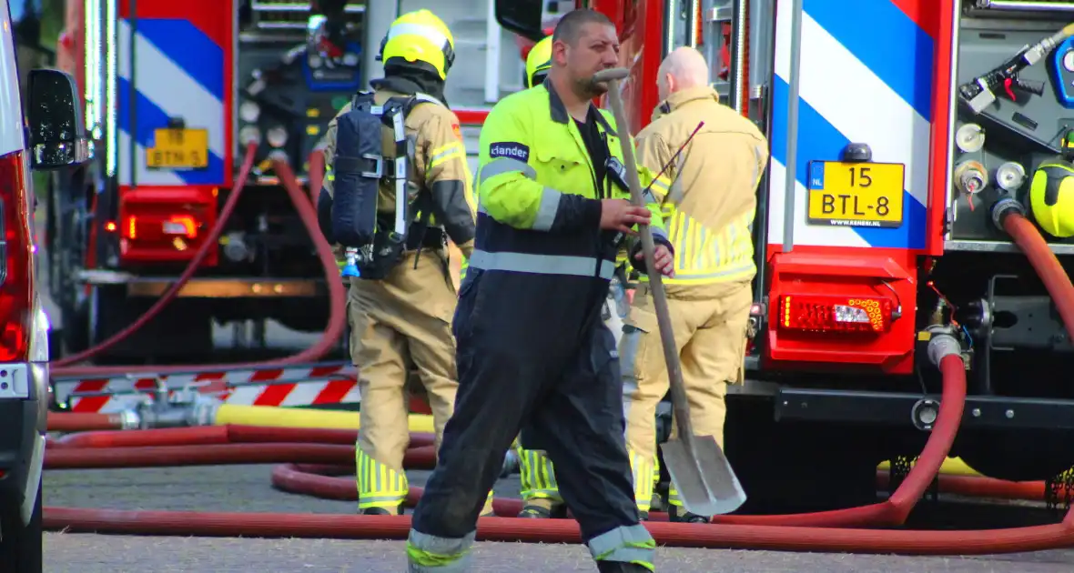 Gewonde bij uitslaande woningbrand - Foto 2