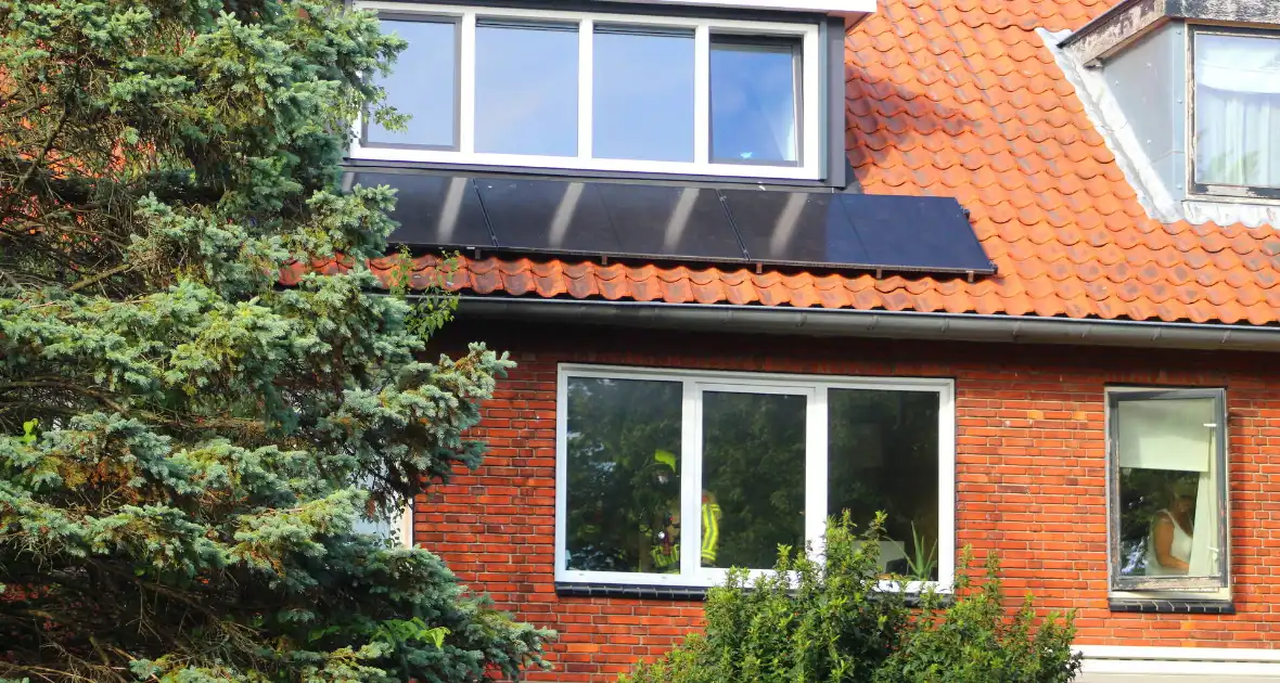 Gewonde bij uitslaande woningbrand - Foto 3