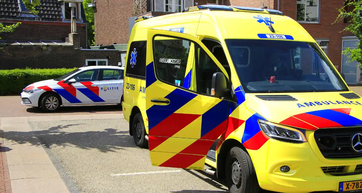 Bestuurder rijdt scootmobiel aan, merkt niks en rijdt door - Foto 8