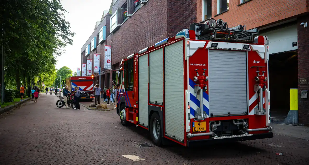 Brandmelding leidt tot ontruiming winkelcentrum - Foto 2