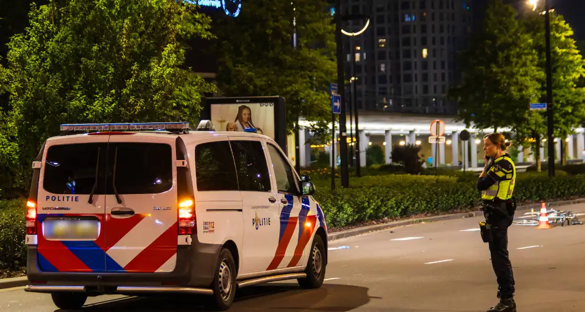 Politie schept fietser tijdens spoedrit - Foto 6