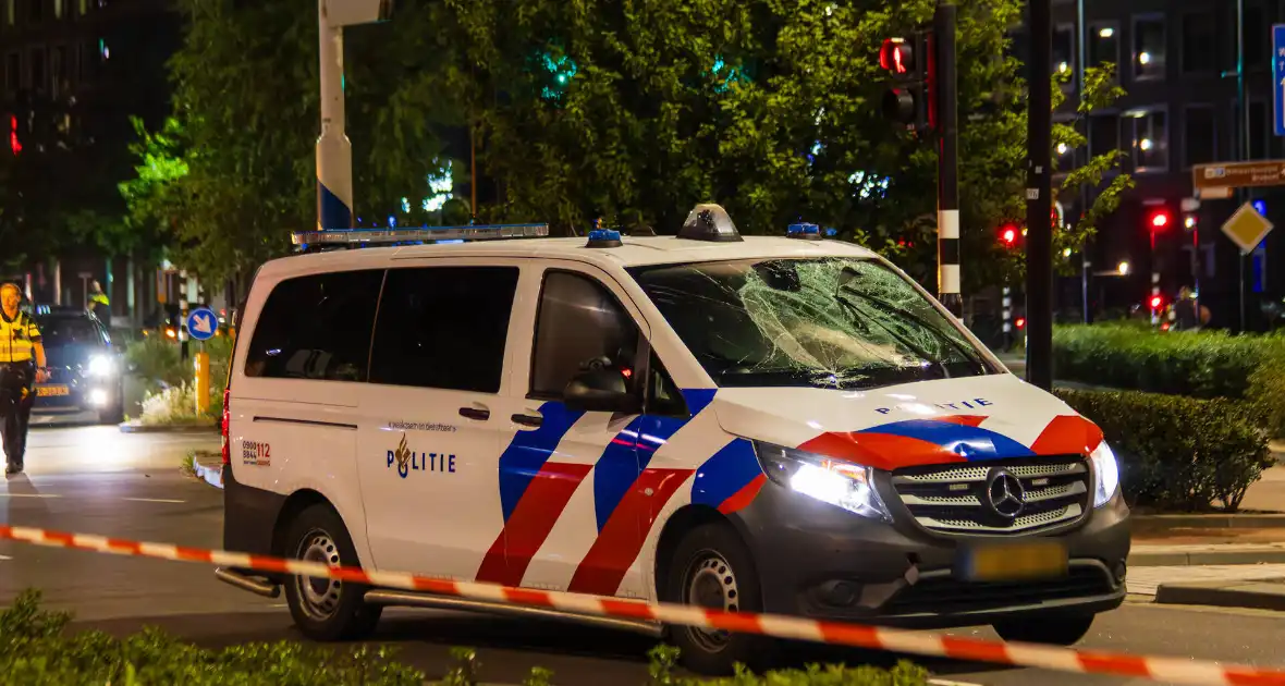 Politie schept fietser tijdens spoedrit - Foto 7
