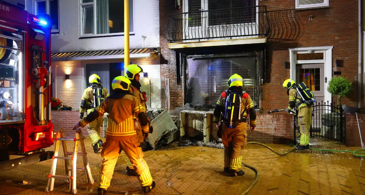 Flinke brand zorgt voor schade aan woning - Foto 11