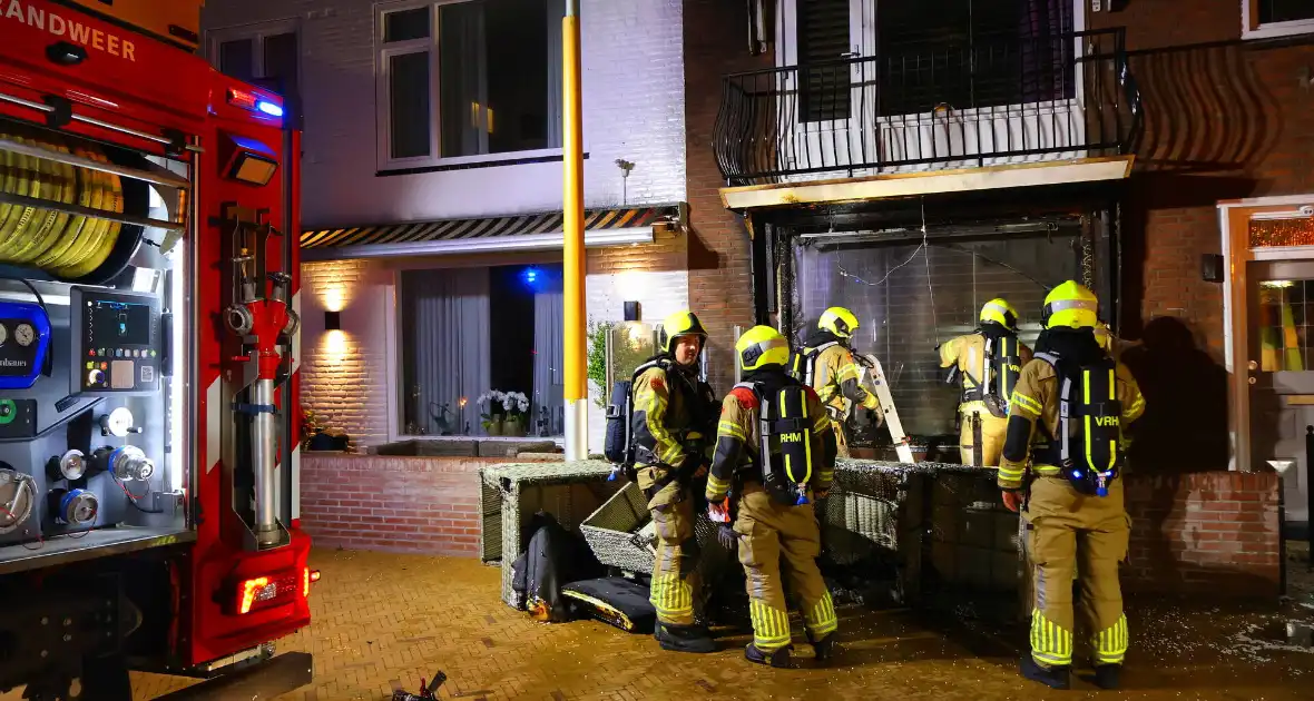 Flinke brand zorgt voor schade aan woning - Foto 7