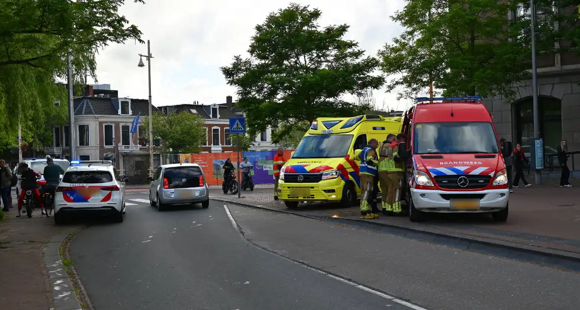 Duikteam haalt persoon uit water - Foto 9