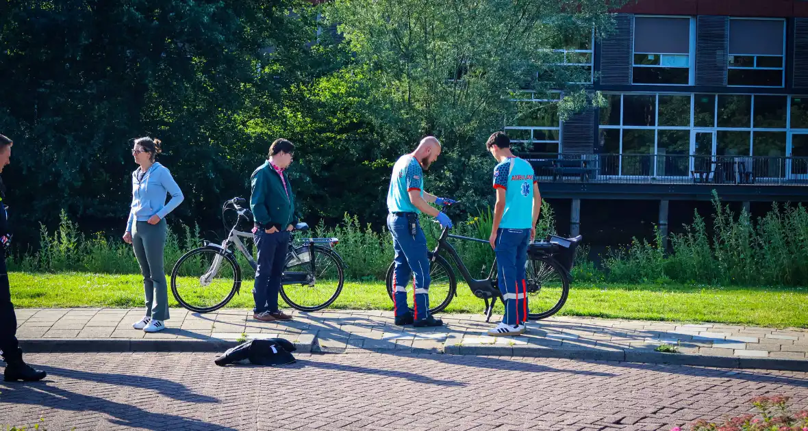 Fietser raakt gewond bij val - Foto 5