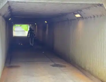 Afvalbrand in fietstunnel veroorzaakt roetschade