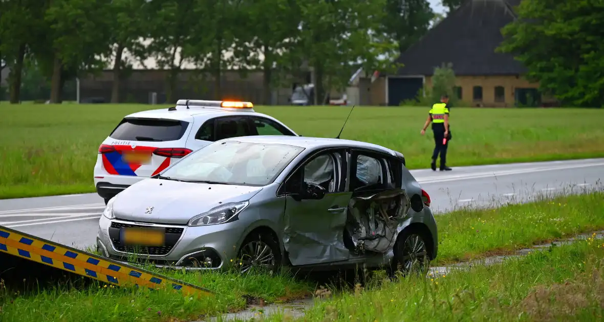 Voorrangsfout oorzaak botsing - Foto 1