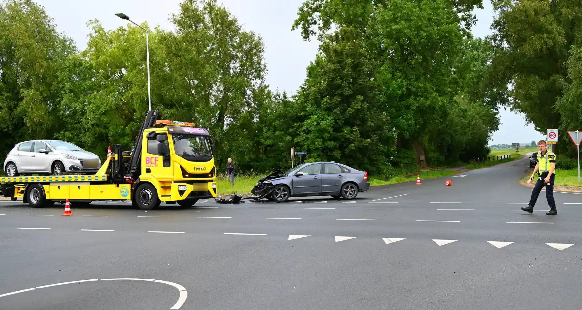 Voorrangsfout oorzaak botsing - Foto 9