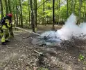 Brandweer blust moeilijk vindbaar vuur
