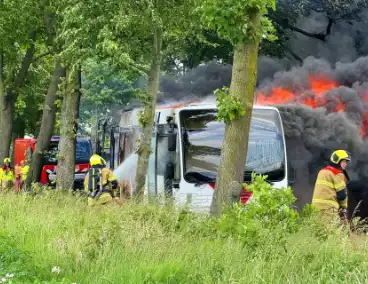 Stadsbus volledig in brand