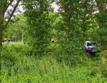 Voertuig raakt van de weg