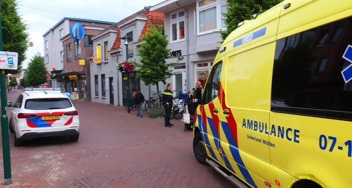 Bezorgscooter betrokken bij ongeluk - Foto 2