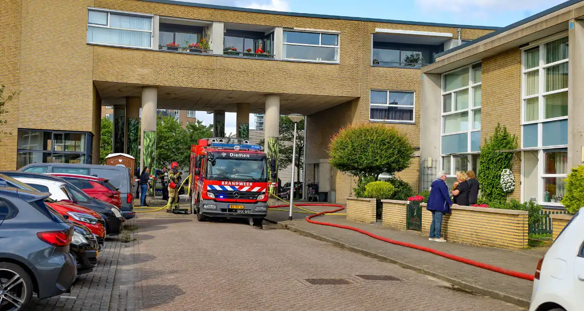 Brand in tuinschuur geblust zonder gewonden - Foto 2