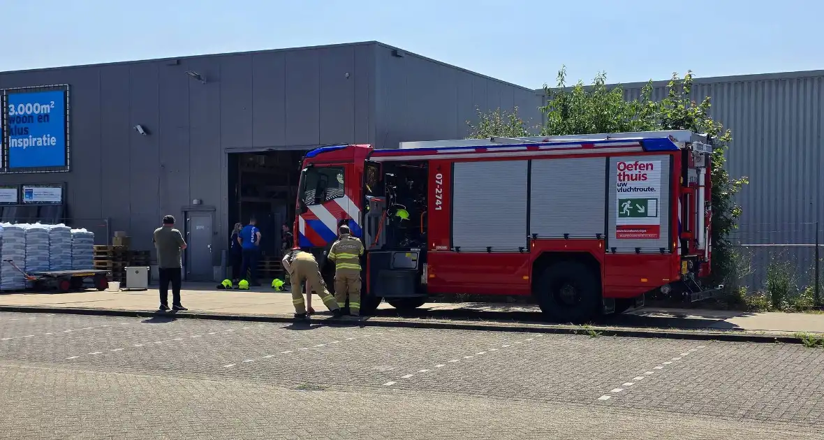 Magazijnbrand snel onder controle