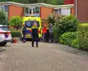 Glazenwasser valt van dakrand