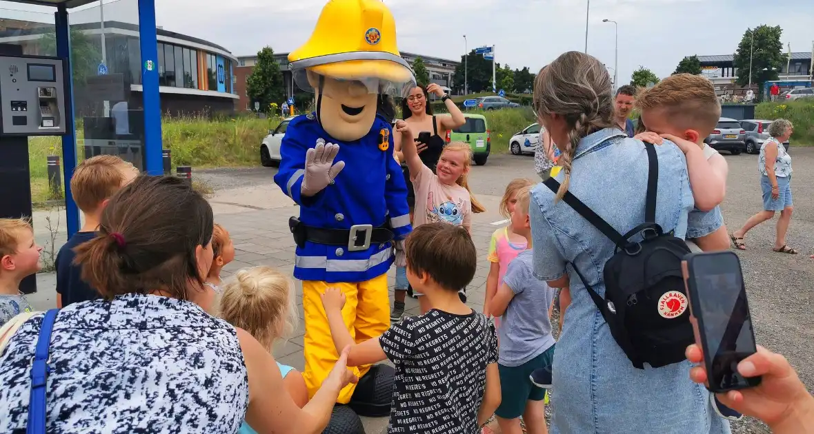 Open dag 30 jaar brandweer Stadspoort druk bezocht - Foto 13