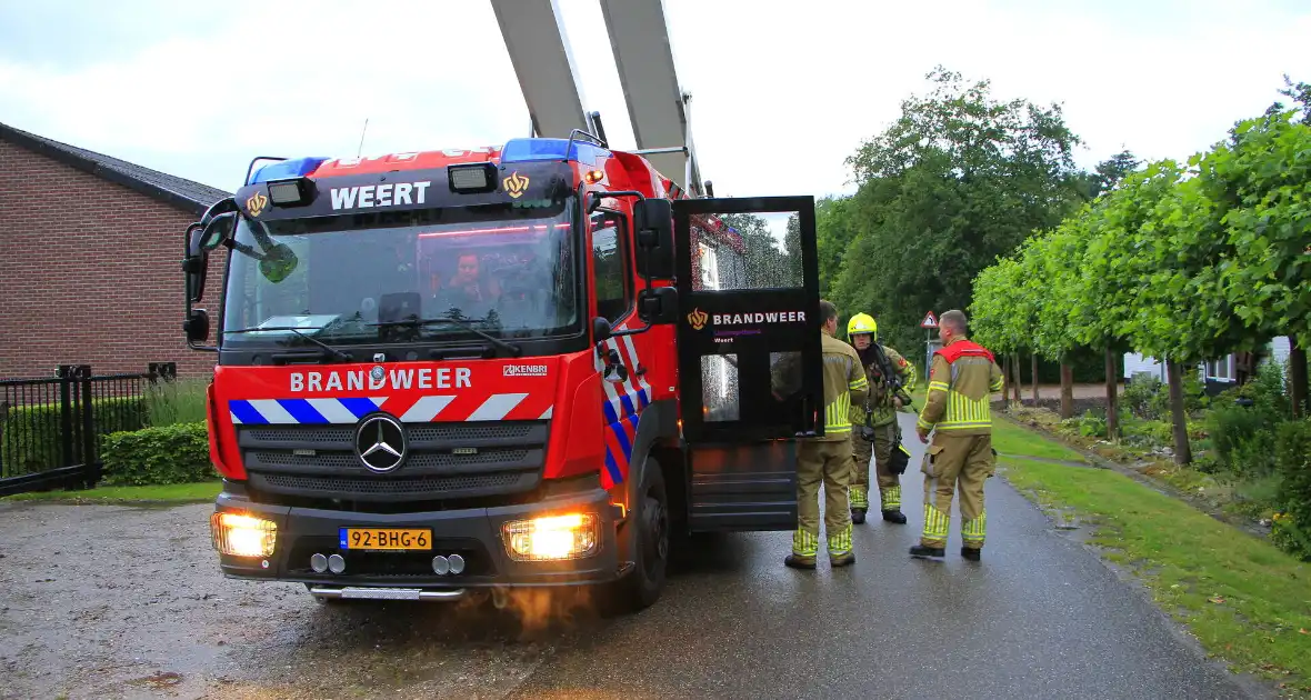 Blikseminslag veroorzaakt grote schade - Foto 8