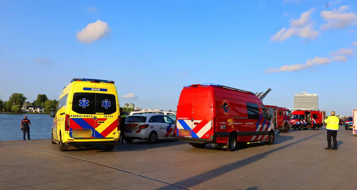 Zoekactie naar persoon te water in de hoofdstad - Foto 3