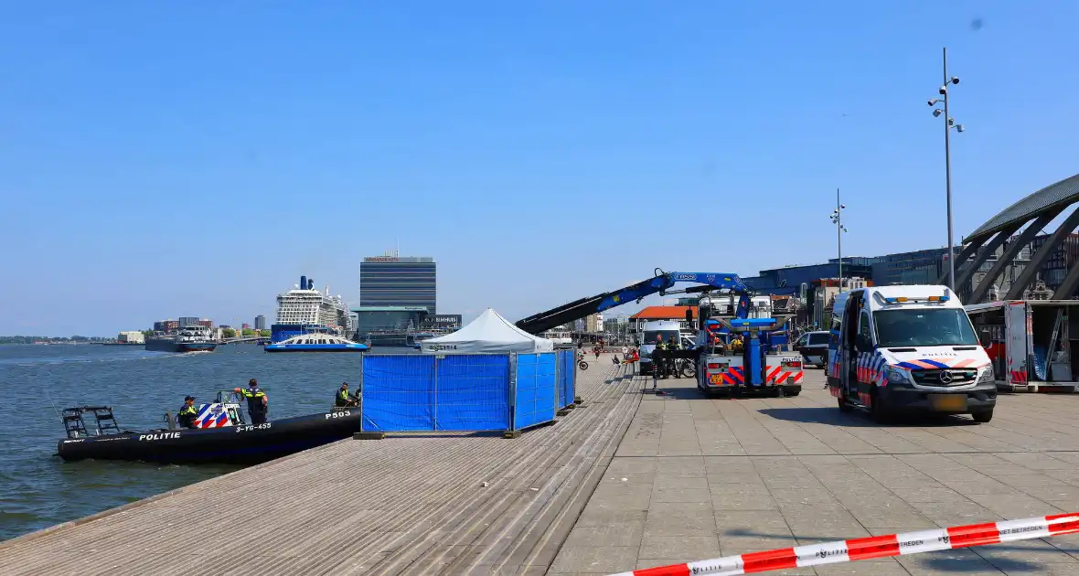 Overleden persoon gevonden in het IJ - Foto 1