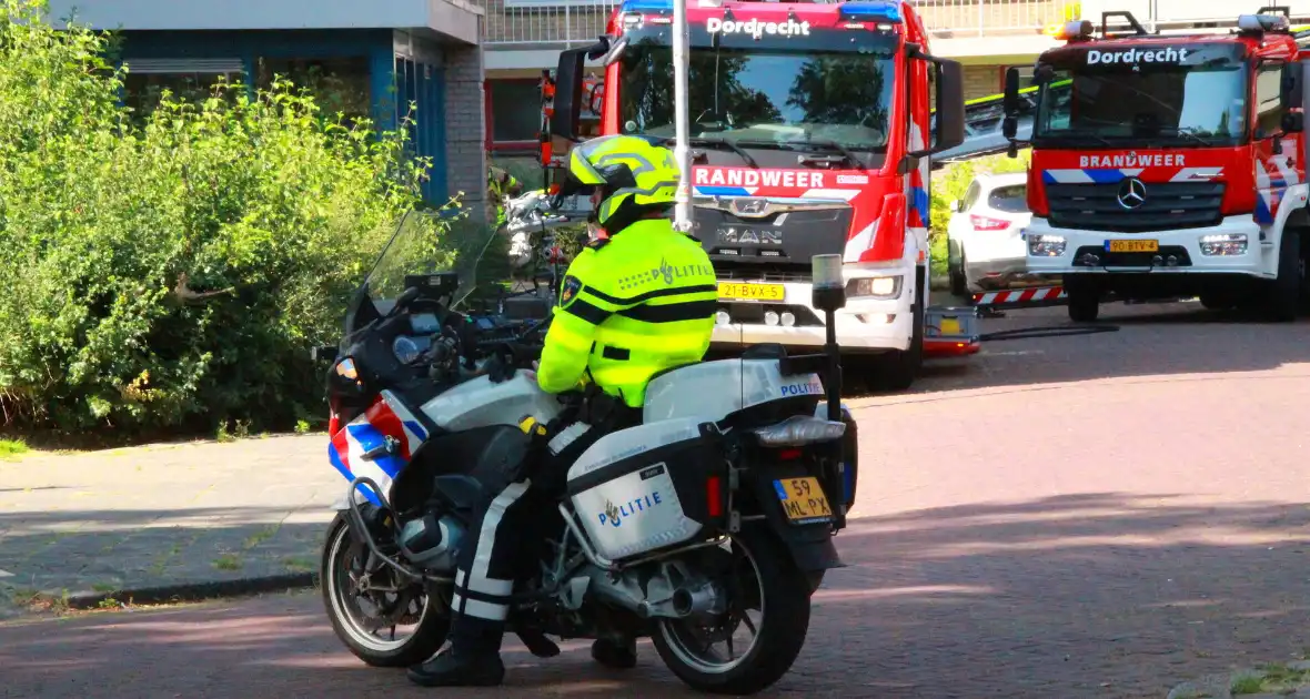 Uitslaande brand veroorzaakt aanzienlijke schade - Foto 14