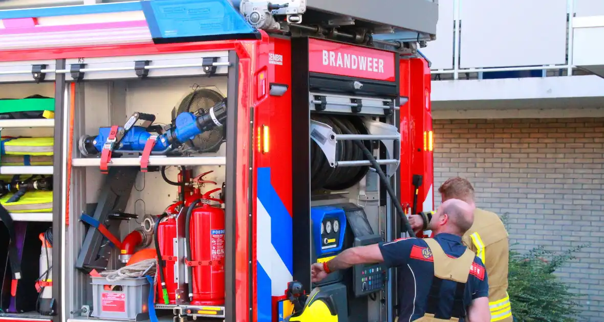 Uitslaande brand veroorzaakt aanzienlijke schade - Foto 5