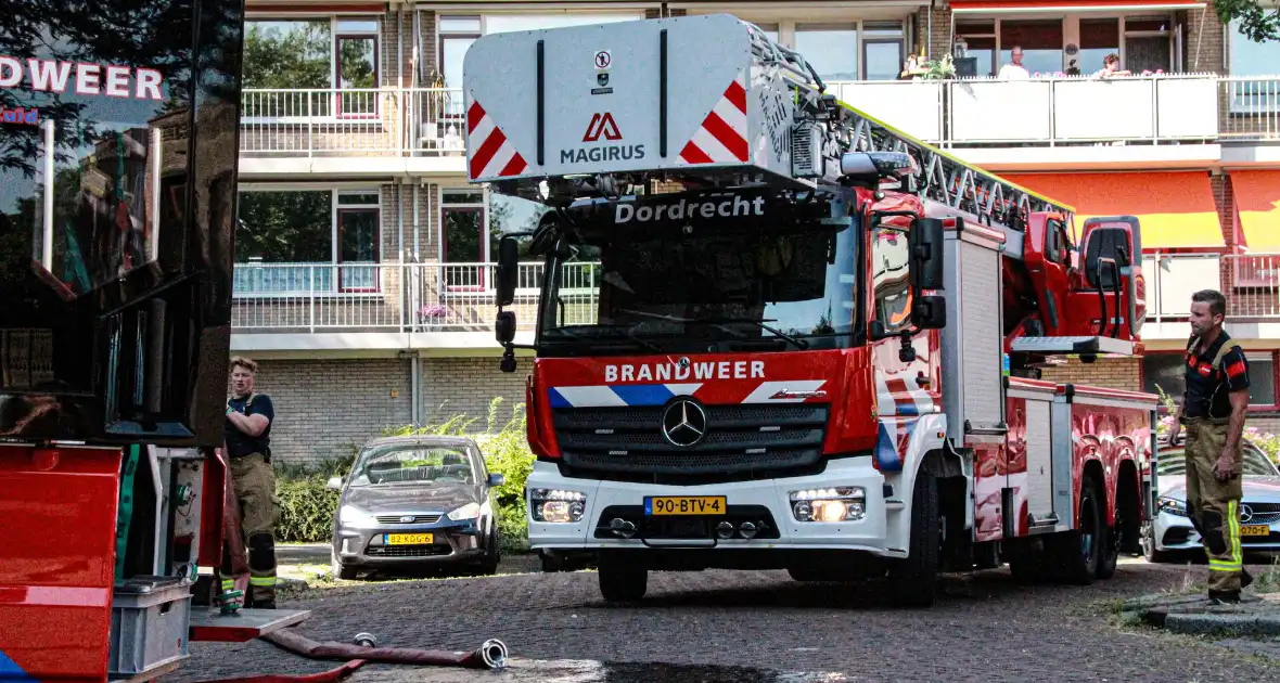 Uitslaande brand veroorzaakt aanzienlijke schade - Foto 6
