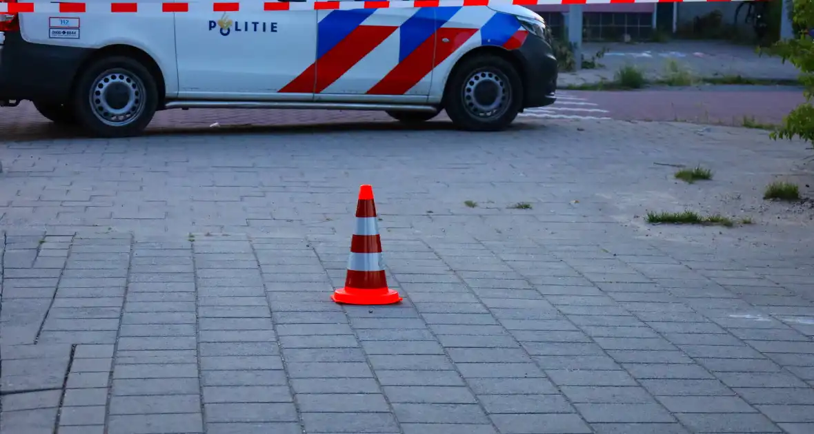 Schietincident zorgt voor onrust in woonwijk - Foto 5