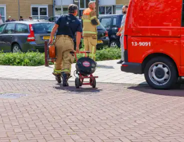 Woningbrand snel geblust met ambulance inzet