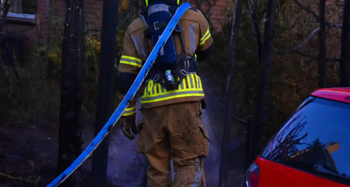 Rookontwikkeling bij brand in bosschages - Foto 5
