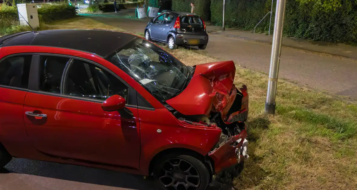 Geweldige taxi-overval leidt tot ongeval en arrestatie - Foto 1