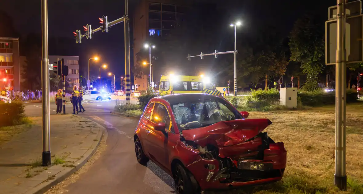 Geweldige taxi-overval leidt tot ongeval en arrestatie - Foto 6