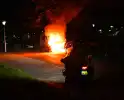 Bedrijfsbus gaat in vlammen op