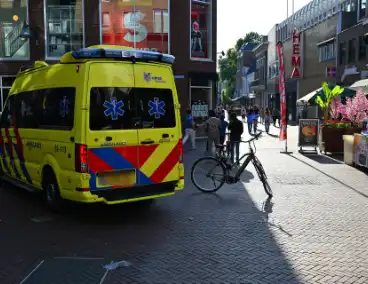 Botsing tussen fiets en scooter