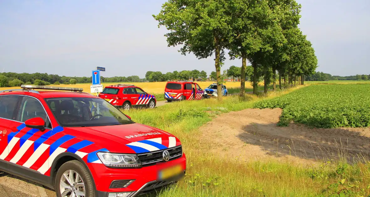Vaatjes met onbekende inhoud aangetroffen - Foto 6