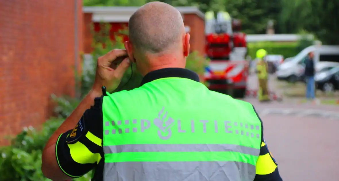 Arrestatieteam ingeschakeld bij incident - Foto 7