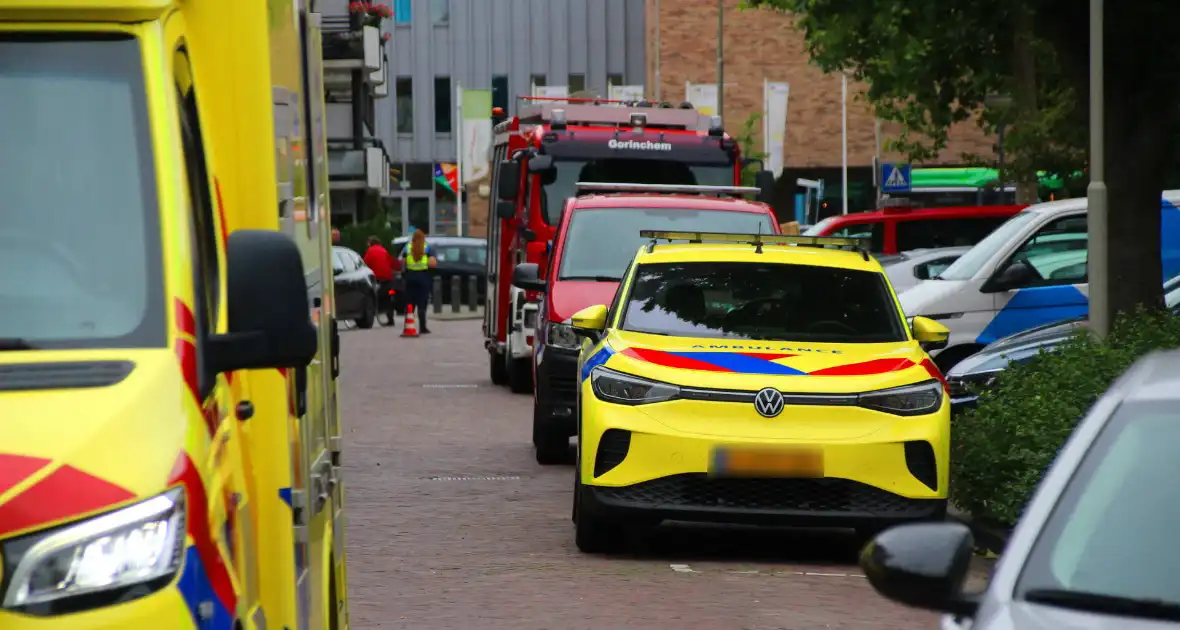 Arrestatieteam ingeschakeld bij incident - Foto 8