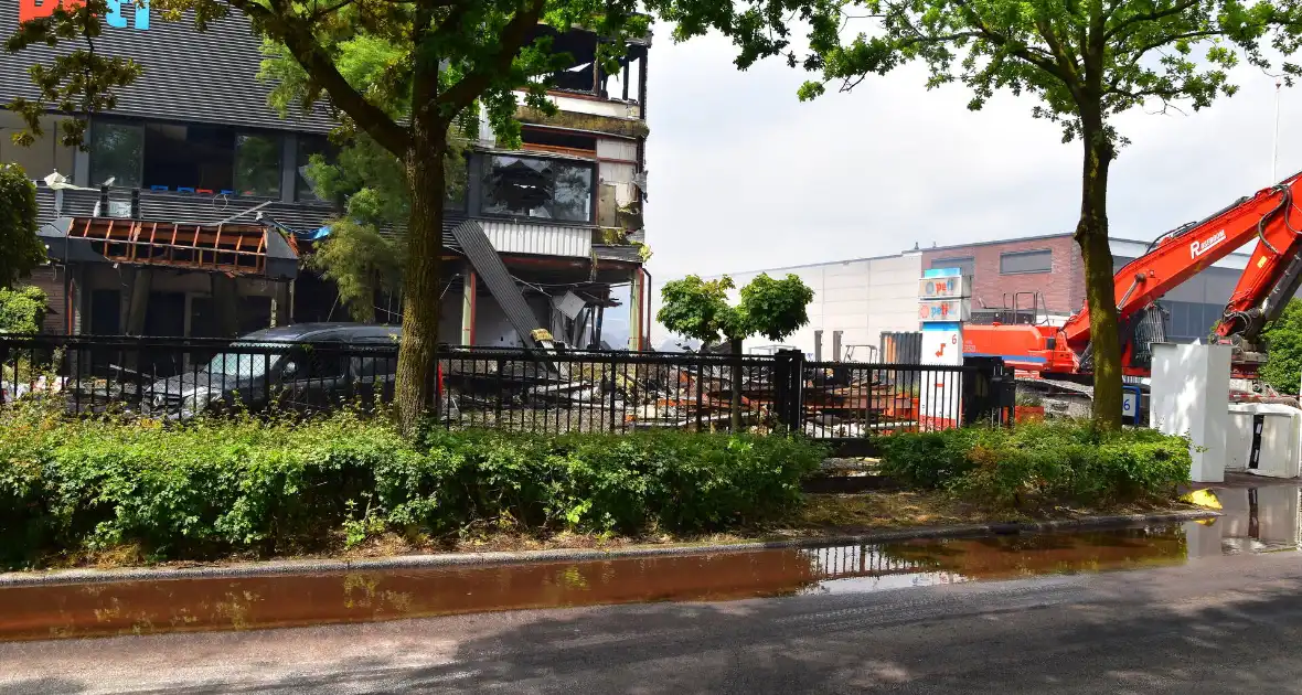 Zware schade door industriebrand - Foto 5