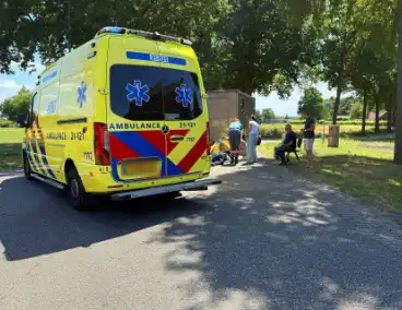 Motorrijder gewond na botsing met auto