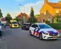 Scooterrijder gewond bij aanrijding met automobilist, die door rijdt