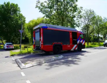 Agenten redden personen uit water