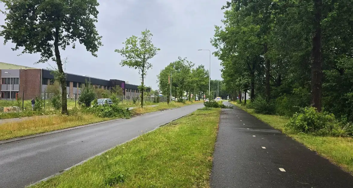 Ravage door noodweer, dak stort in - Foto 4