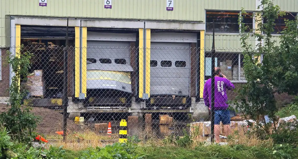 Ravage door noodweer, dak stort in - Foto 5