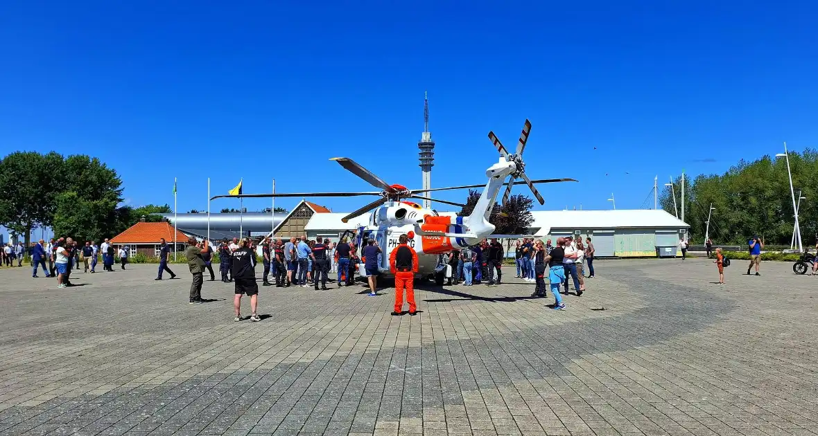 Nieuwe boot een schenking aan KNRM - Foto 3