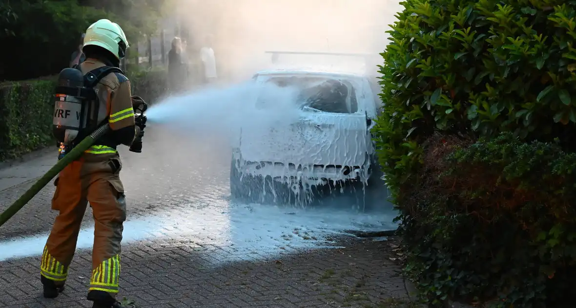 Voertuigbrand snel geblust - Foto 4