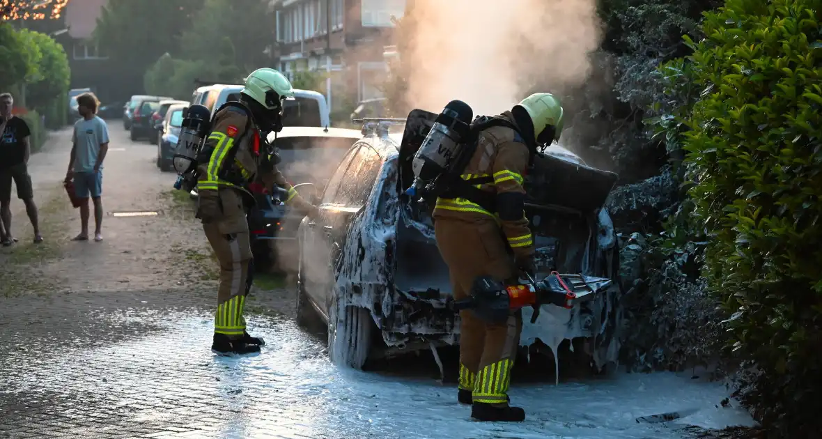 Voertuigbrand snel geblust - Foto 7