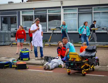 Kustwachtvliegtuig maakt indruk tijdens SAR evenement